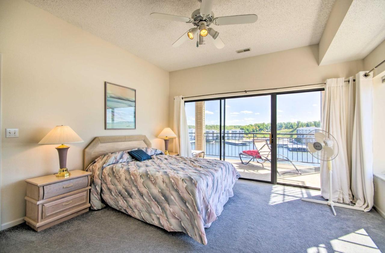 Bright Waterfront Condo With Resort Amenities! Озеро Озаркс Экстерьер фото